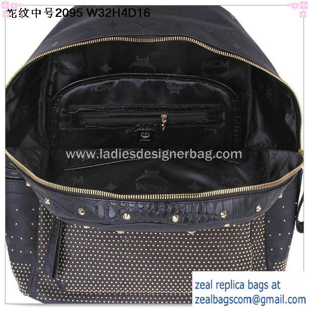 High Quality Replica MCM Armour Medium Backpack Snake Leather MC2095 Black - Click Image to Close